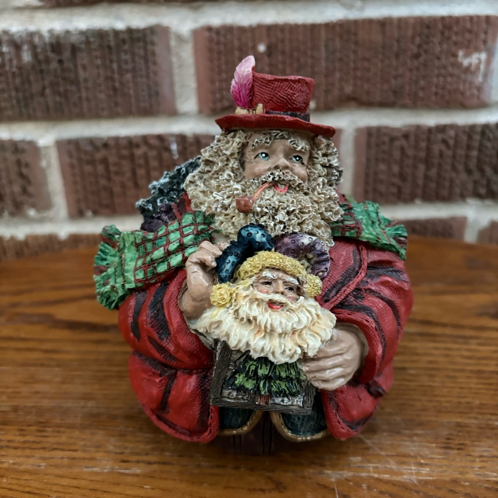 Vintage Santa Claus Christmas Decor Wong's Int'l Inc. Collection Santa 1980's